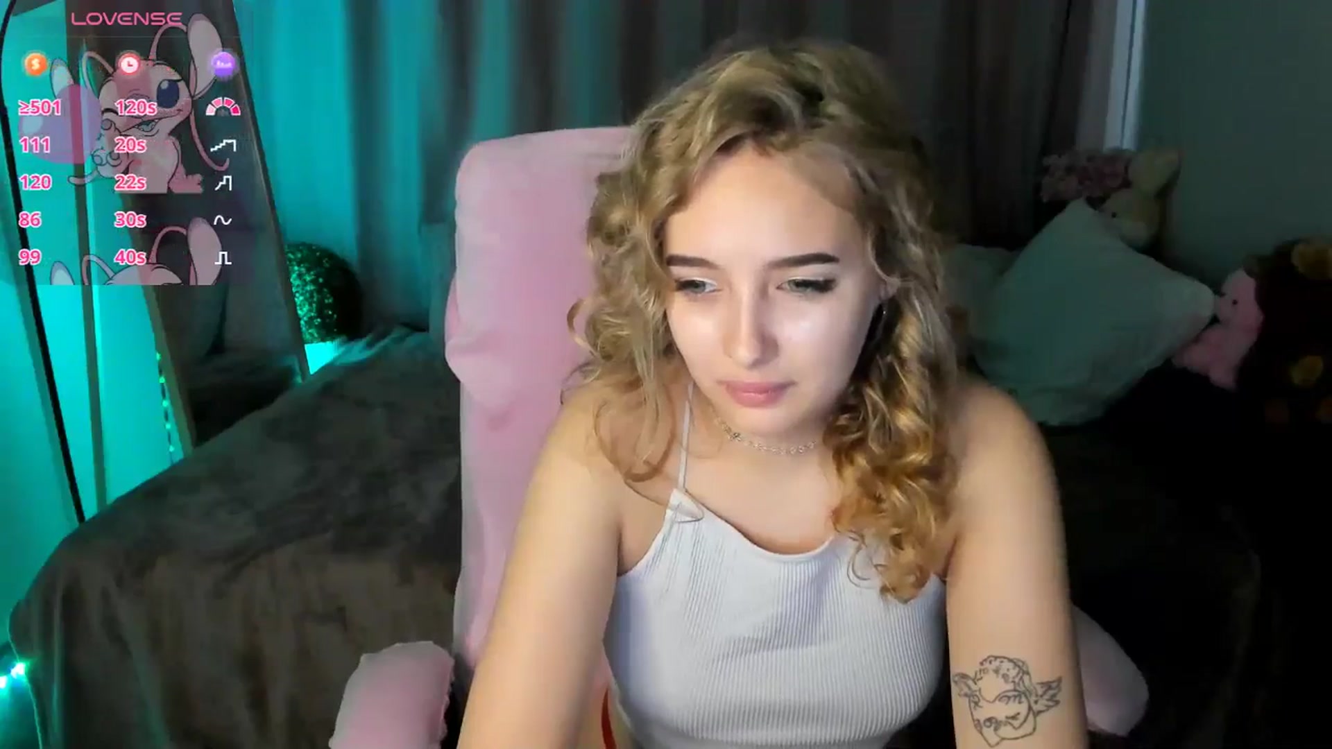 Gallery image thumbnail from TaisiaHot's myfreecams stream on, 12/10/2025, 09:28 image 3 of 20