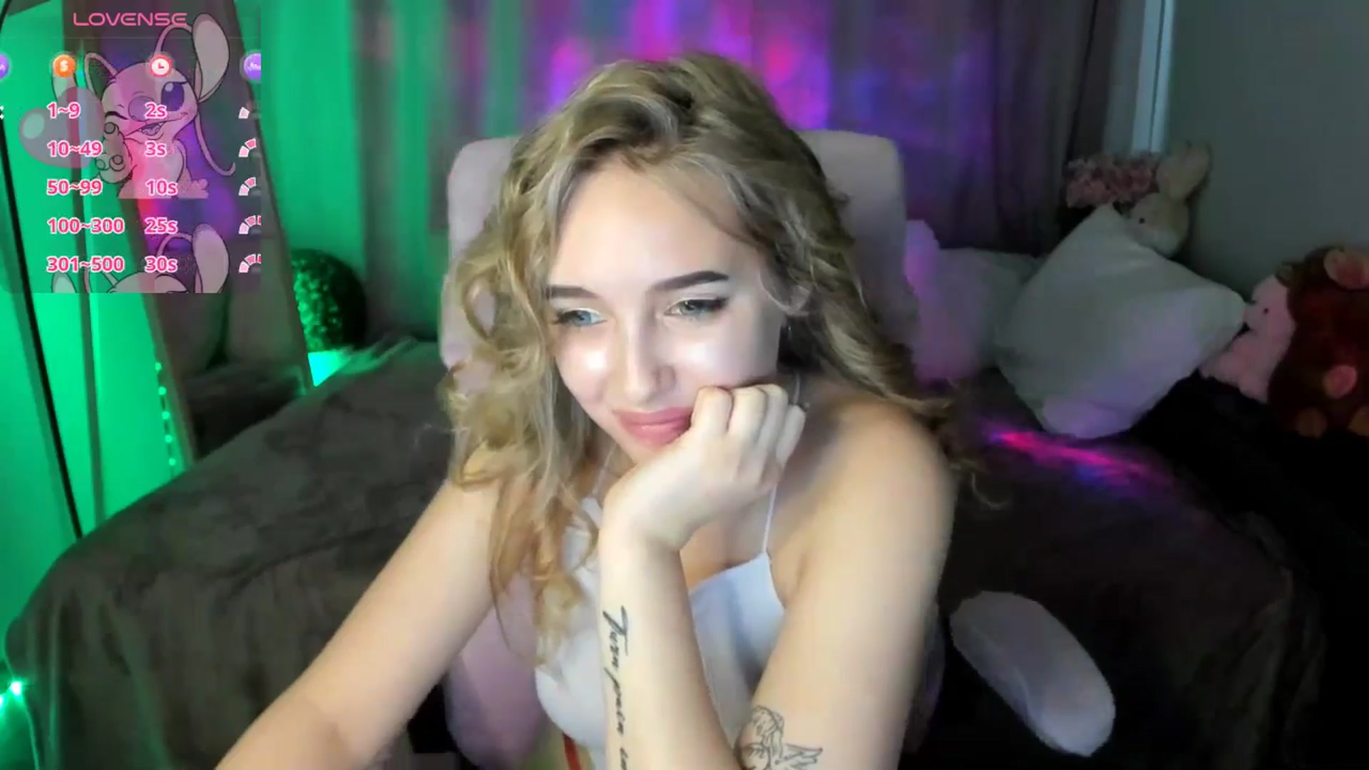 Gallery image thumbnail from TaisiaHot's myfreecams stream on, 12/10/2025, 09:28 image 18 of 20