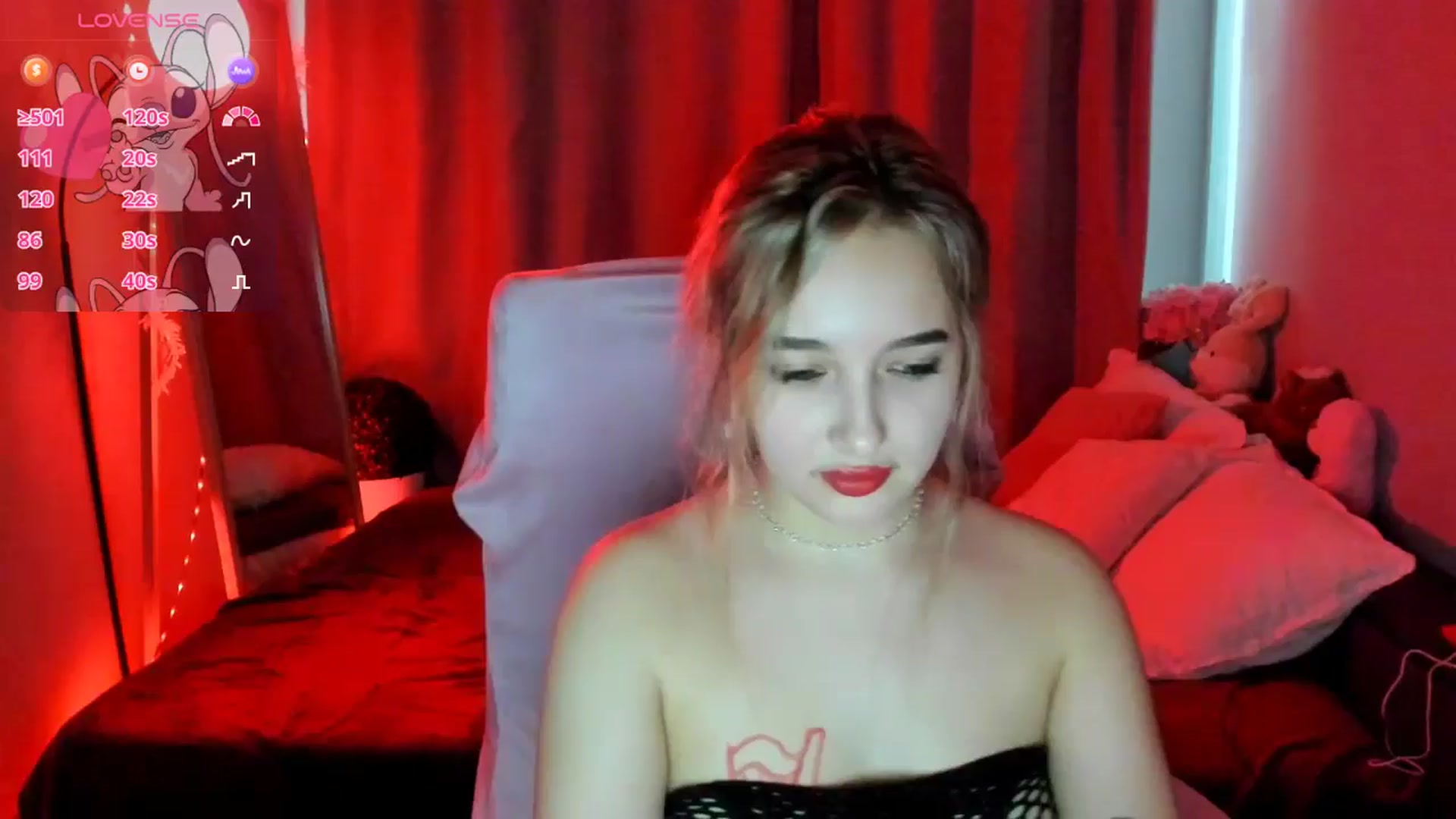 Gallery image thumbnail from TaisiaHot's myfreecams stream on, 12/17/2025, 10:32 image 6 of 20
