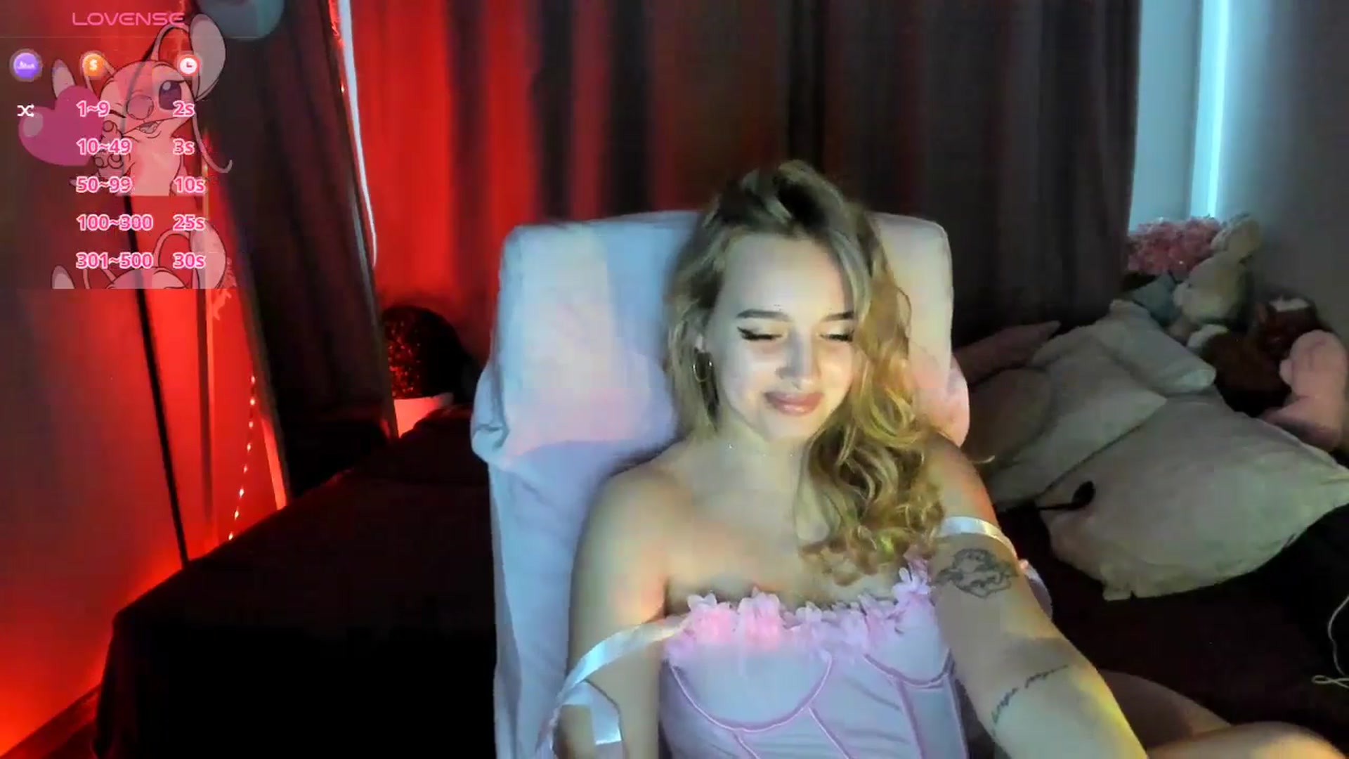 Gallery image thumbnail from TaisiaHot's myfreecams stream on, 12/19/2025, 09:14 image 10 of 20