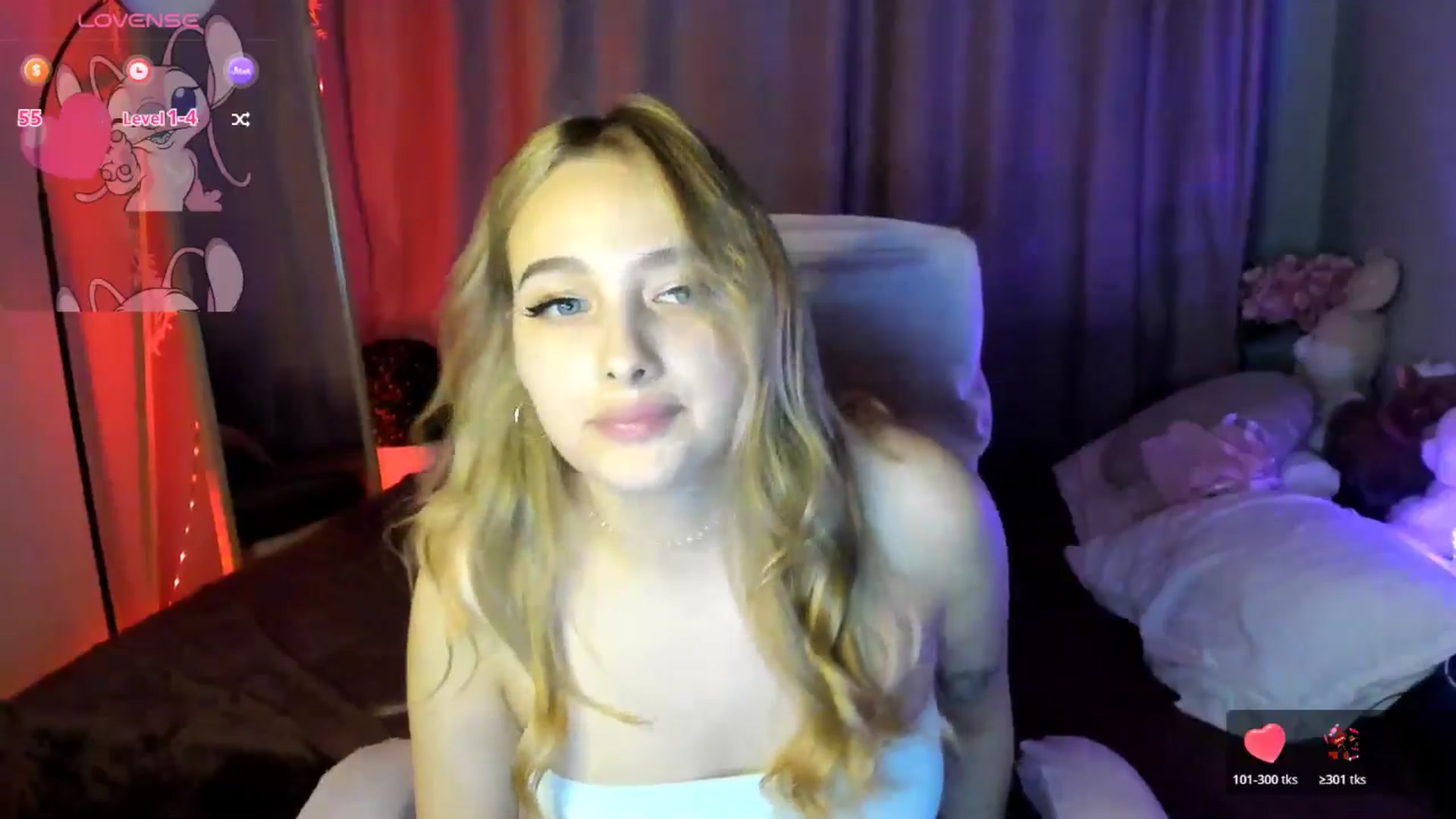 Gallery image thumbnail from TaisiaHot's myfreecams stream on, 12/19/2025, 15:13 image 10 of 20