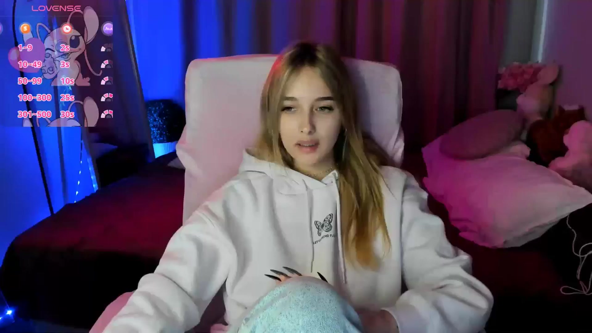 Gallery image thumbnail from TaisiaHot's myfreecams stream on, 12/20/2025, 10:53 image 1 of 20
