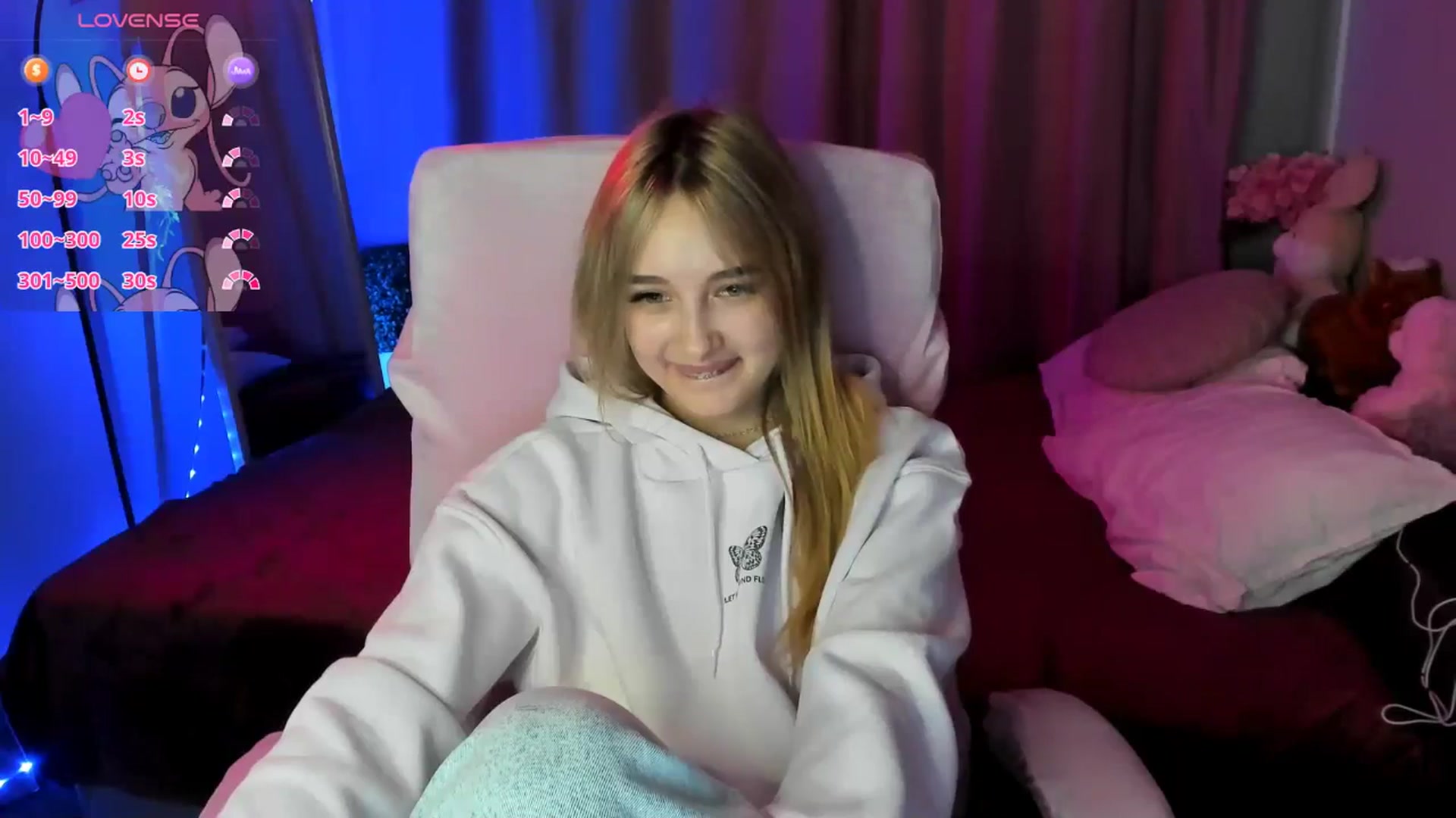 Gallery image thumbnail from TaisiaHot's myfreecams stream on, 12/20/2025, 10:53 image 3 of 20