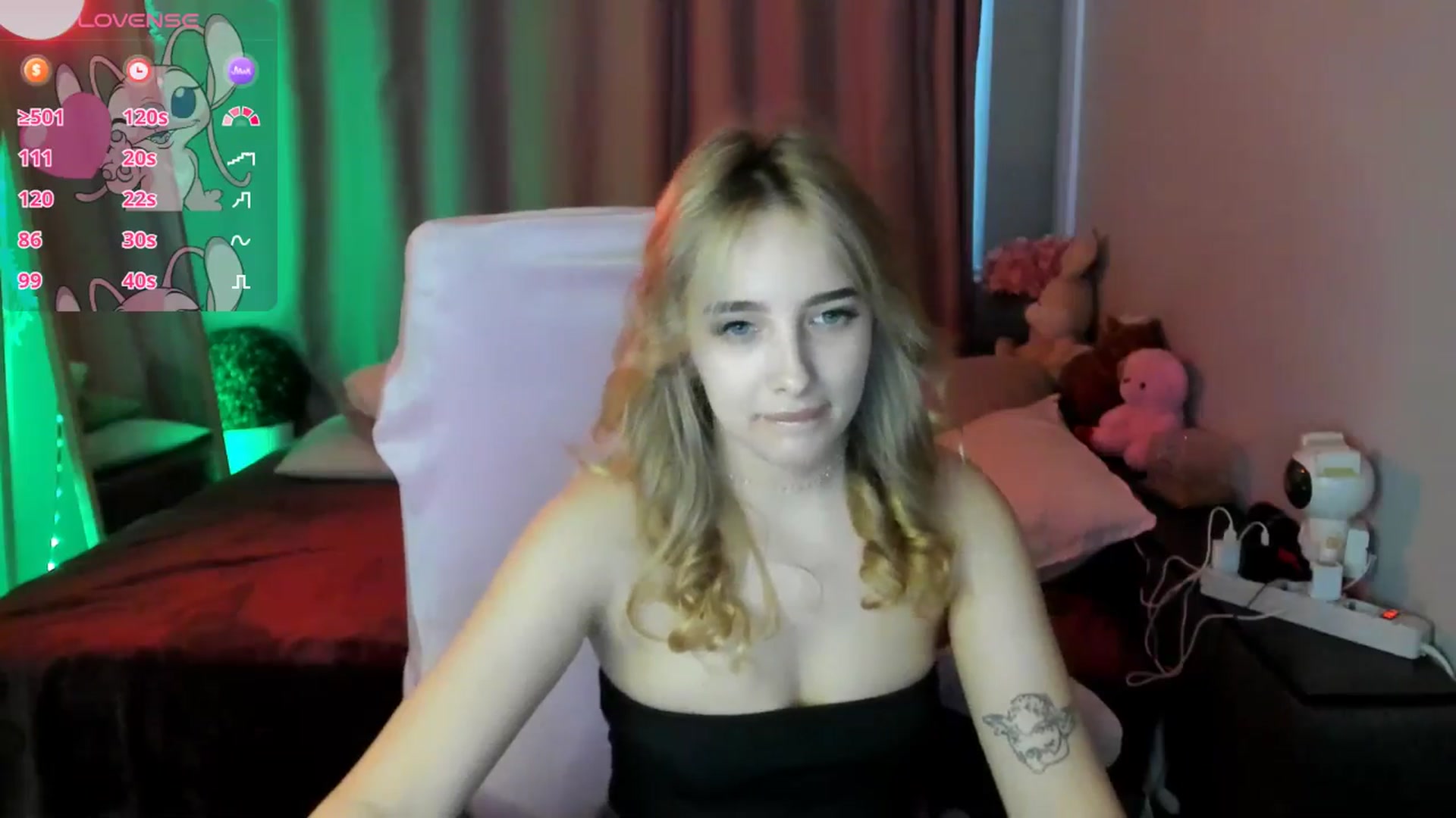 Gallery image thumbnail from TaisiaHot's myfreecams stream on, 12/21/2025, 09:10 image 13 of 20