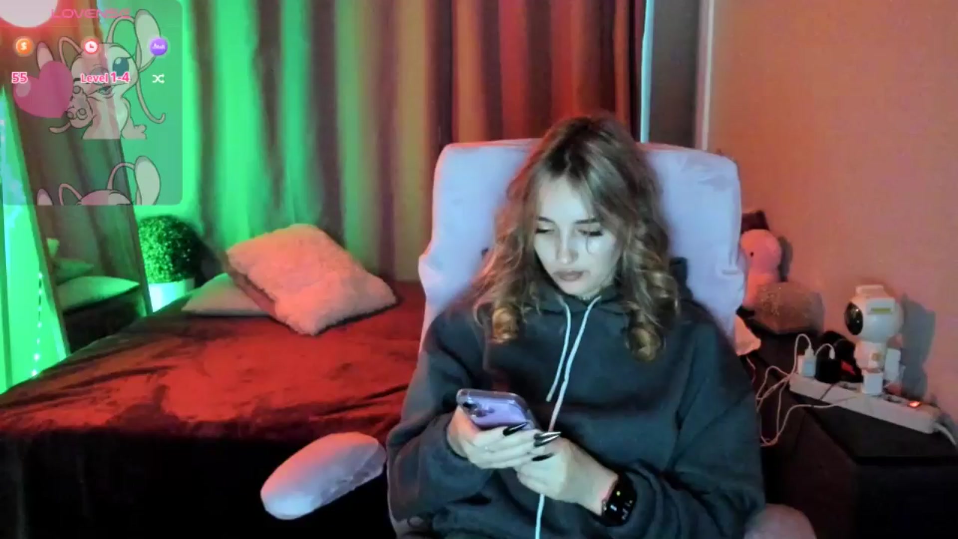 Gallery image thumbnail from TaisiaHot's myfreecams stream on, 12/21/2025, 09:10 image 1 of 20