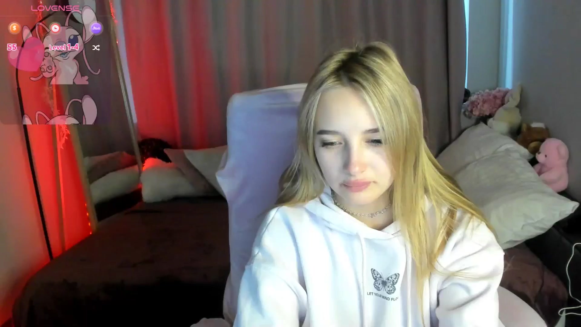 Gallery image thumbnail from TaisiaHot's myfreecams stream on, 12/23/2025, 10:33 image 5 of 20