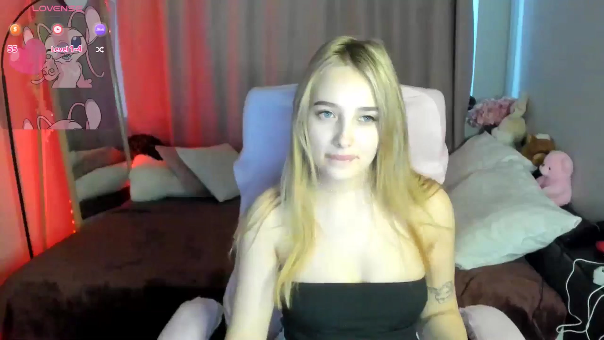 Gallery image thumbnail from TaisiaHot's myfreecams stream on, 12/23/2025, 10:33 image 13 of 20