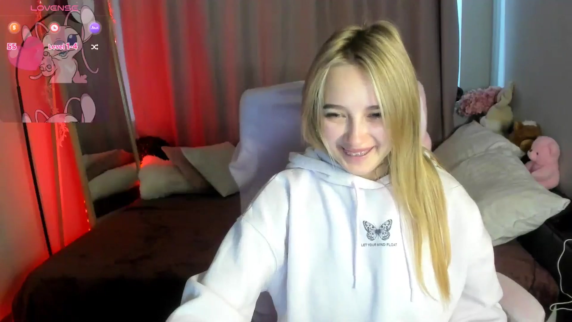 Gallery image thumbnail from TaisiaHot's myfreecams stream on, 12/23/2025, 10:33 image 4 of 20