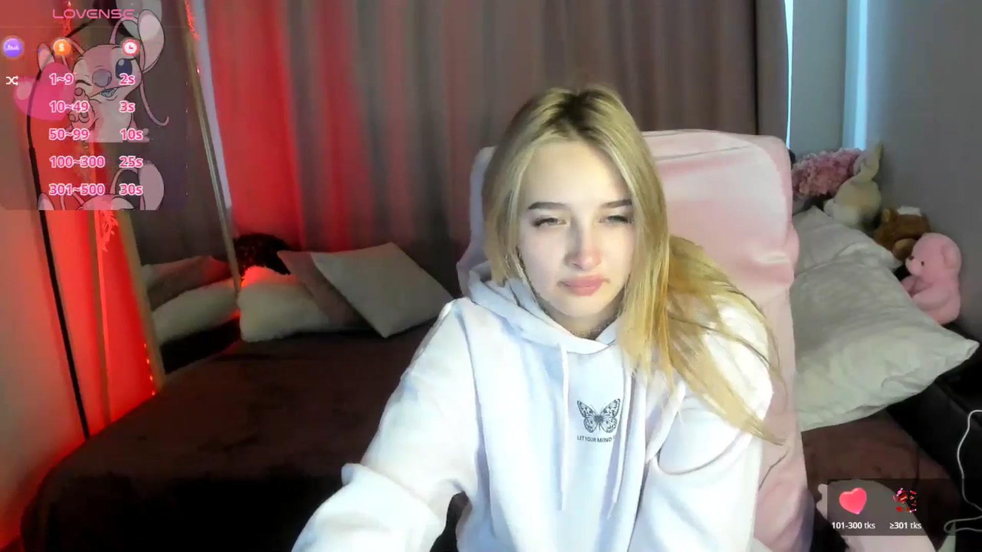 Gallery image thumbnail from TaisiaHot's myfreecams stream on, 12/23/2025, 10:33 image 2 of 20