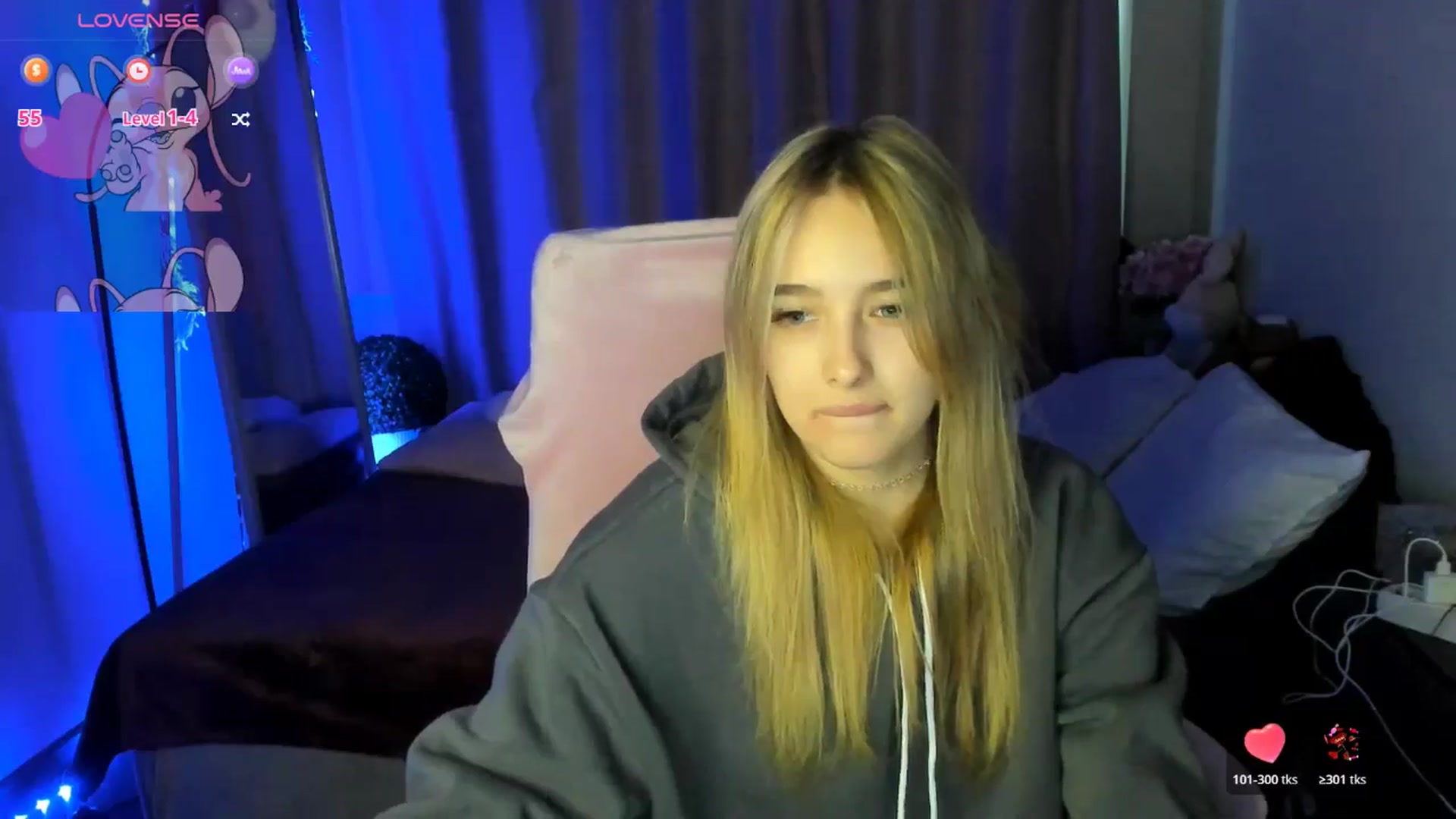 Gallery image thumbnail from TaisiaHot's myfreecams stream on, 12/24/2025, 08:59 image 11 of 20