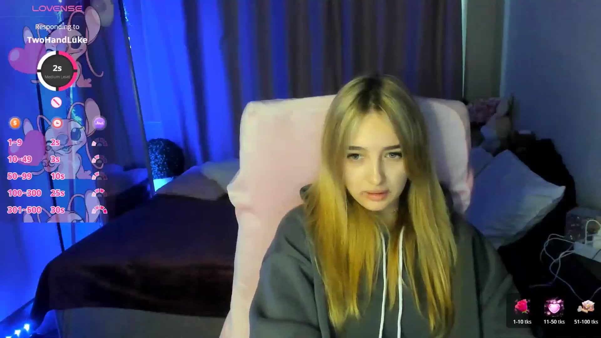Gallery image thumbnail from TaisiaHot's myfreecams stream on, 12/24/2025, 08:59 image 2 of 20