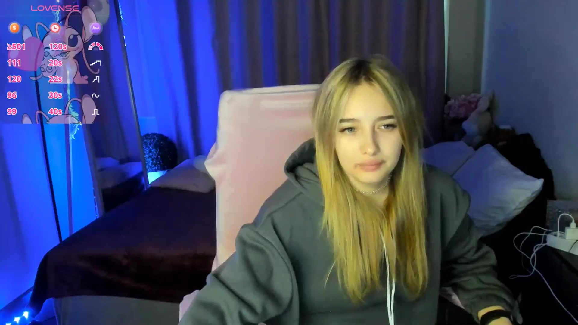 Gallery image thumbnail from TaisiaHot's myfreecams stream on, 12/24/2025, 08:59 image 15 of 20