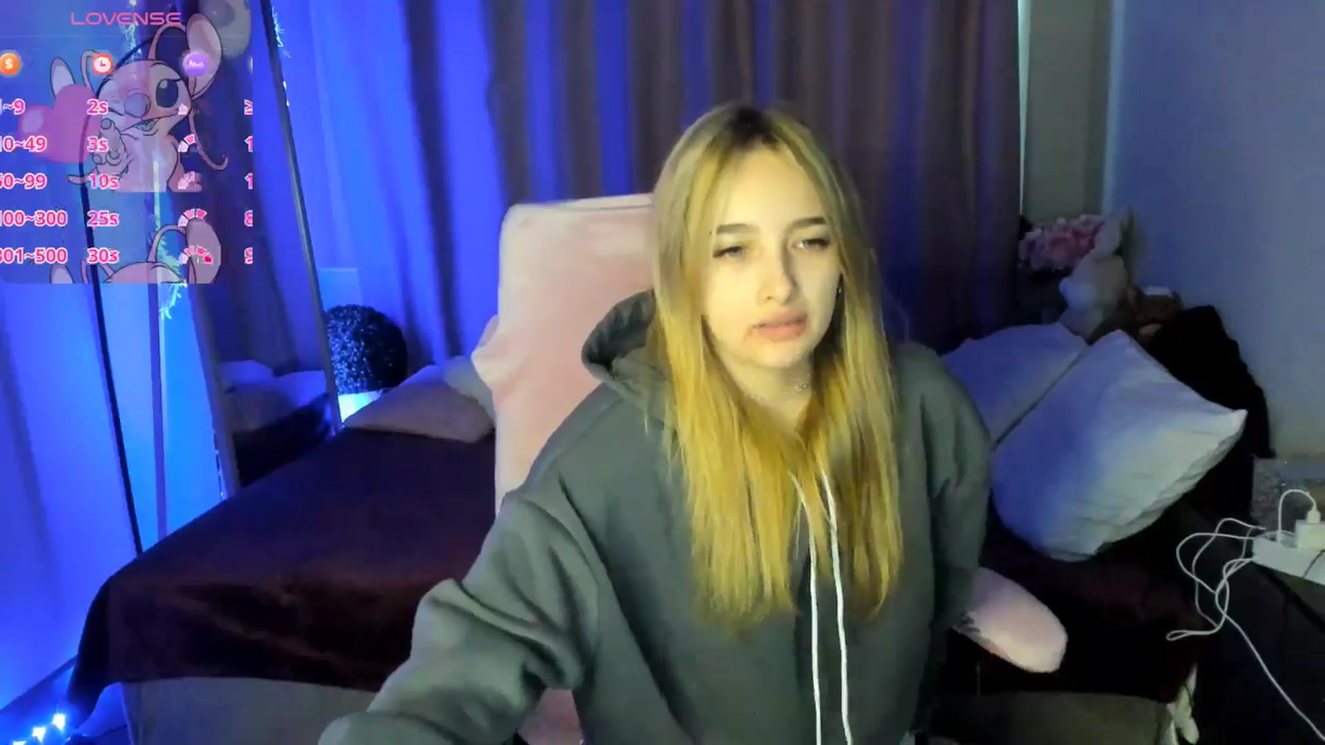 Gallery image thumbnail from TaisiaHot's myfreecams stream on, 12/24/2025, 08:59 image 10 of 20