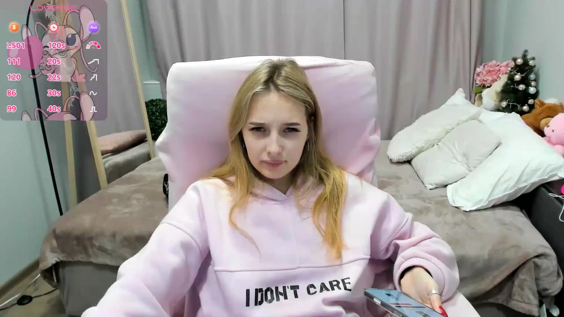 Gallery image thumbnail from TaisiaHot's myfreecams stream on, 12/28/2025, 16:42 image 4 of 20