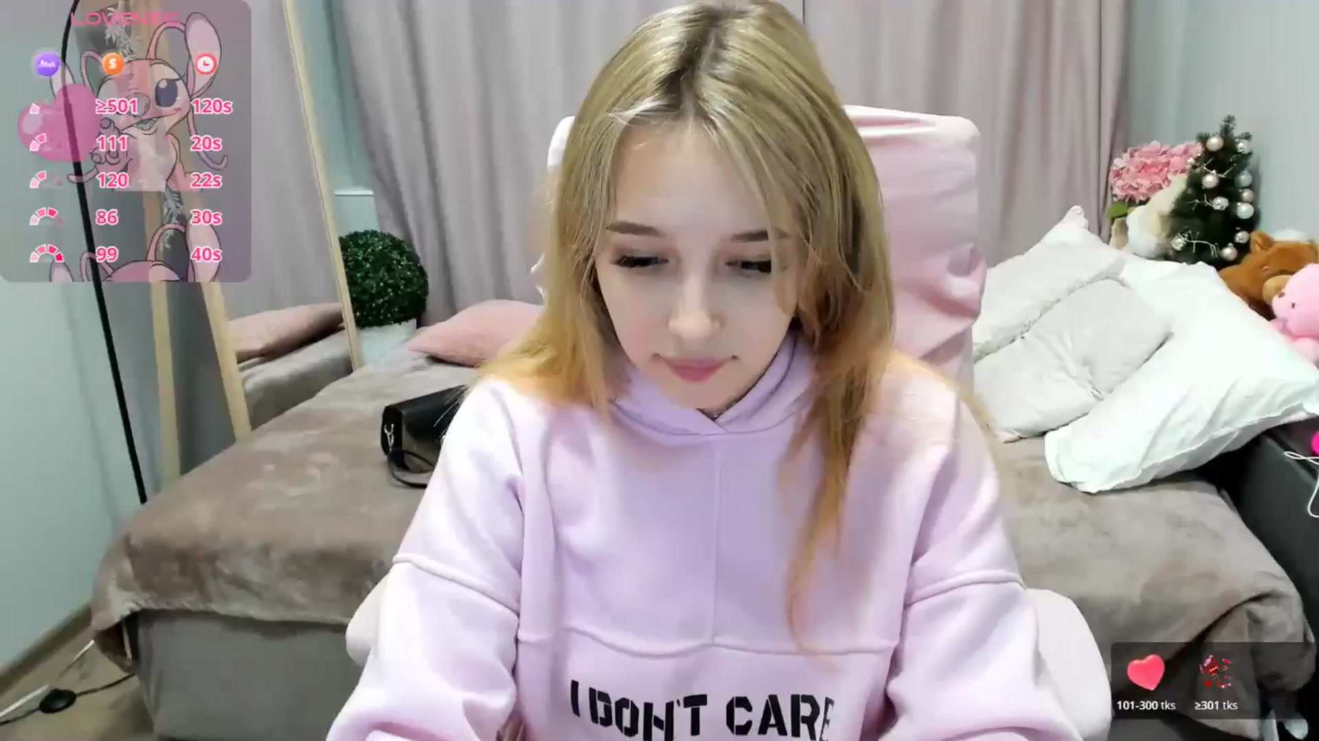 Gallery image thumbnail from TaisiaHot's myfreecams stream on, 12/28/2025, 16:42 image 1 of 20
