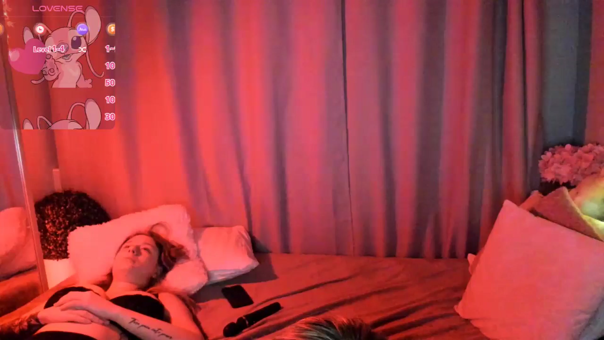 Gallery image thumbnail from TaisiaHot's myfreecams stream on, 12/29/2025, 24:05 image 19 of 20