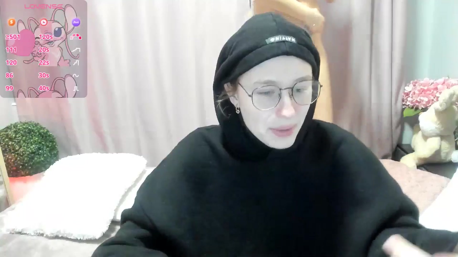 Gallery image thumbnail from TaisiaHot's myfreecams stream on, 12/29/2025, 14:40 image 16 of 20