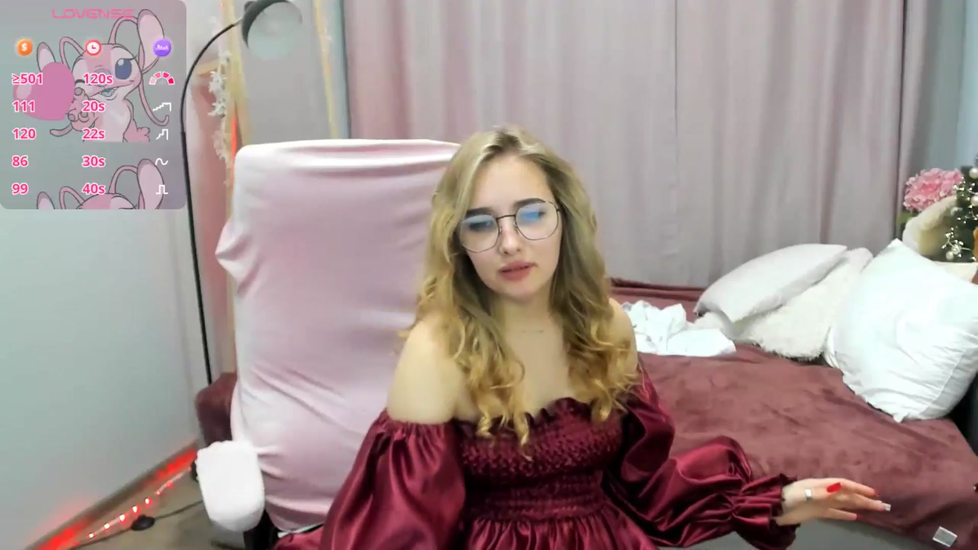 Gallery image thumbnail from TaisiaHot's myfreecams stream on, 01/02/2026, 12:38 image 5 of 20