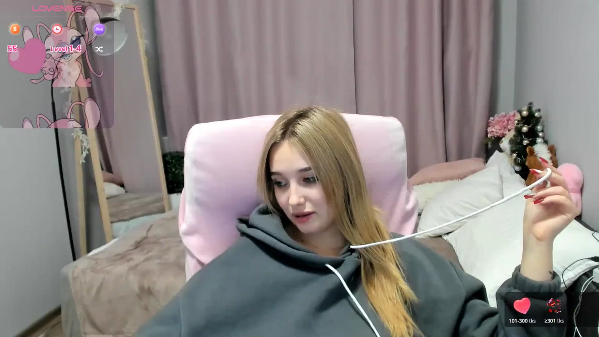 Gallery image thumbnail from TaisiaHot's myfreecams stream on, 01/12/2026, 15:34 image 6 of 20