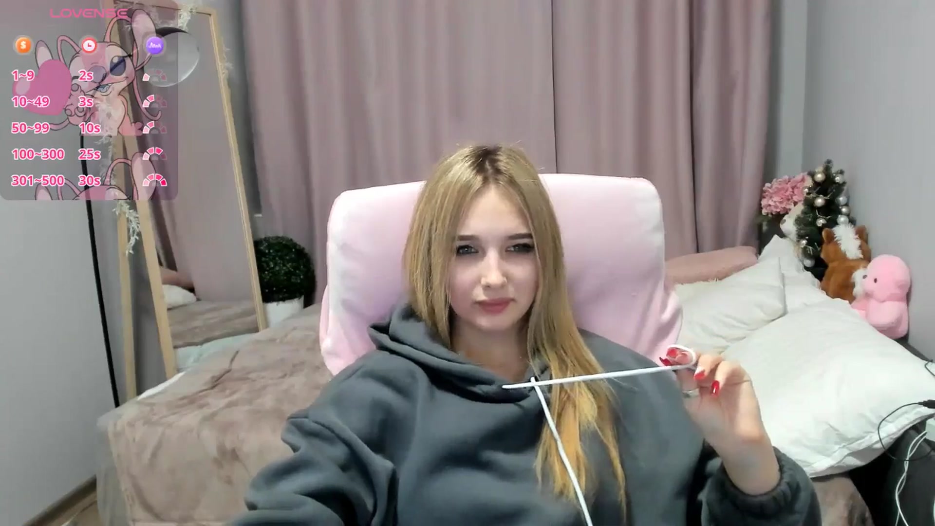 Gallery image thumbnail from TaisiaHot's myfreecams stream on, 01/12/2026, 15:34 image 14 of 20