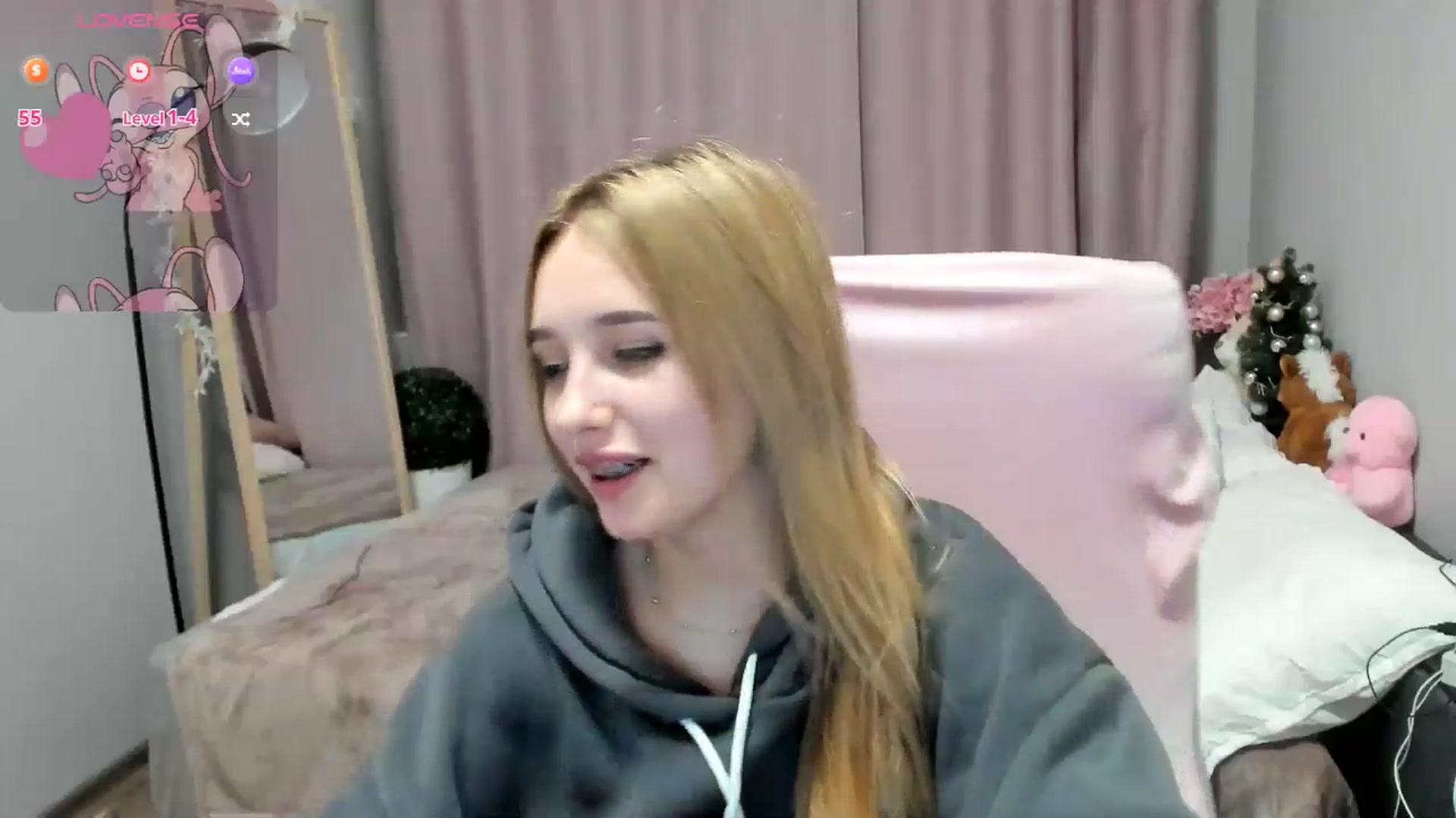 Gallery image thumbnail from TaisiaHot's myfreecams stream on, 01/12/2026, 15:34 image 9 of 20