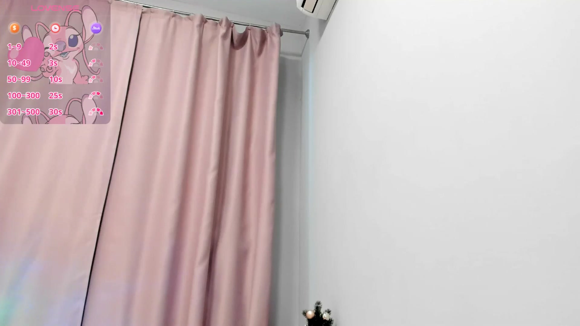 Gallery image thumbnail from TaisiaHot's myfreecams stream on, 01/14/2026, 10:14 image 5 of 20