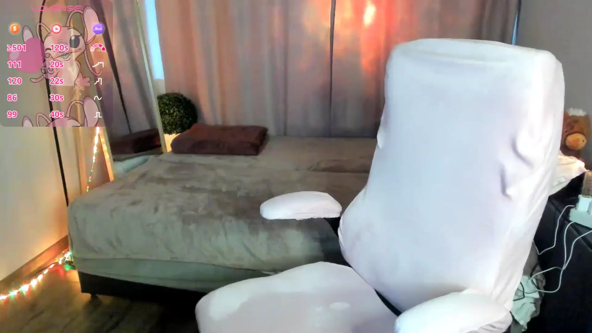 Gallery image thumbnail from TaisiaHot's myfreecams stream on, 01/18/2026, 09:19 image 5 of 20