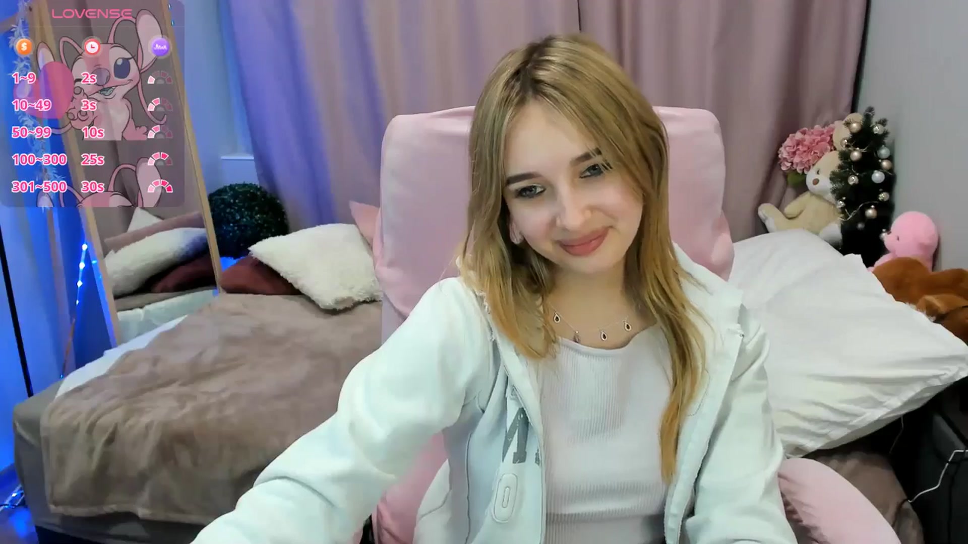 Gallery image thumbnail from TaisiaHot's myfreecams stream on, 01/20/2026, 11:58 image 17 of 20
