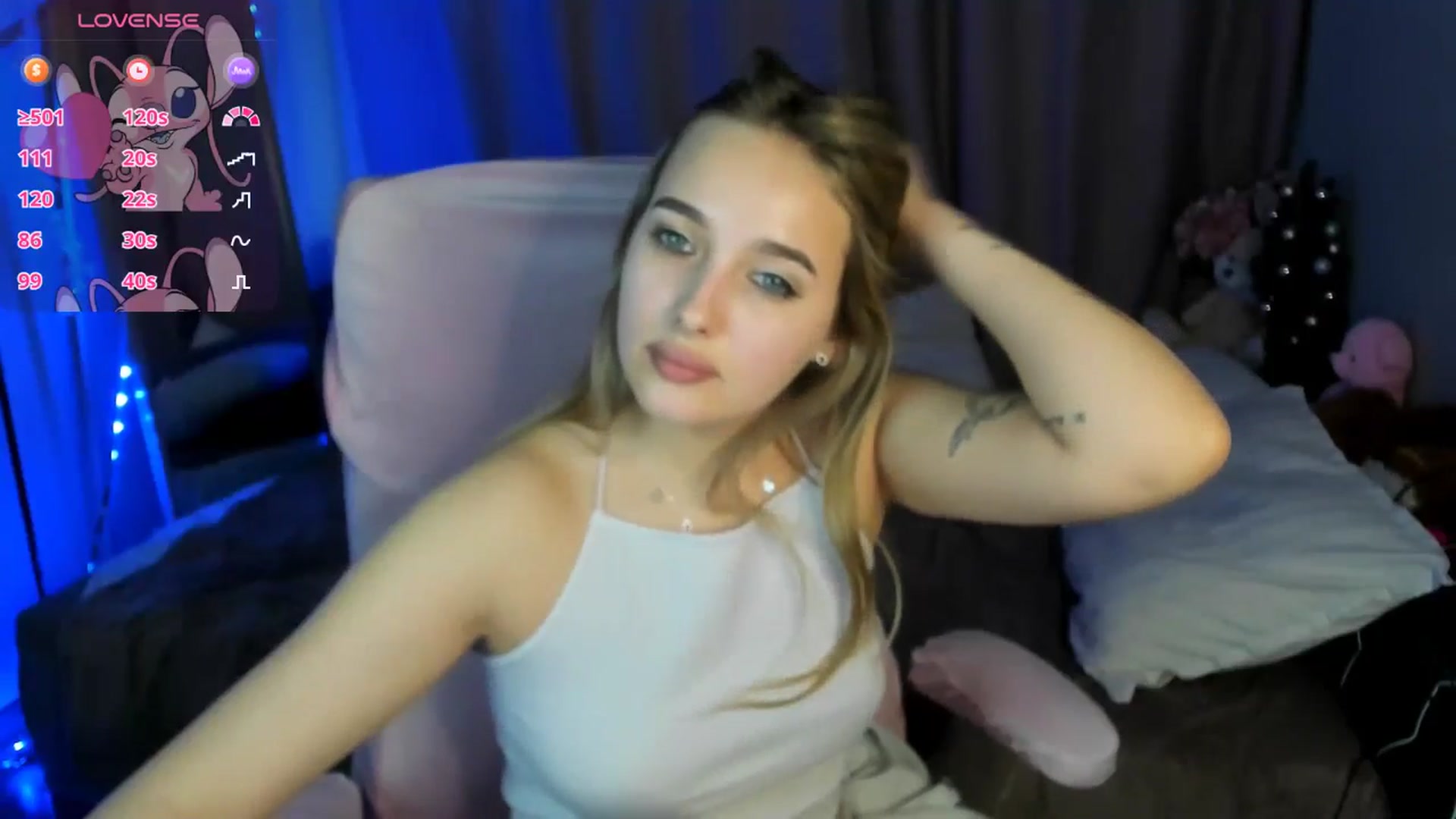 Gallery image thumbnail from TaisiaHot's myfreecams stream on, 01/20/2026, 12:21 image 12 of 20