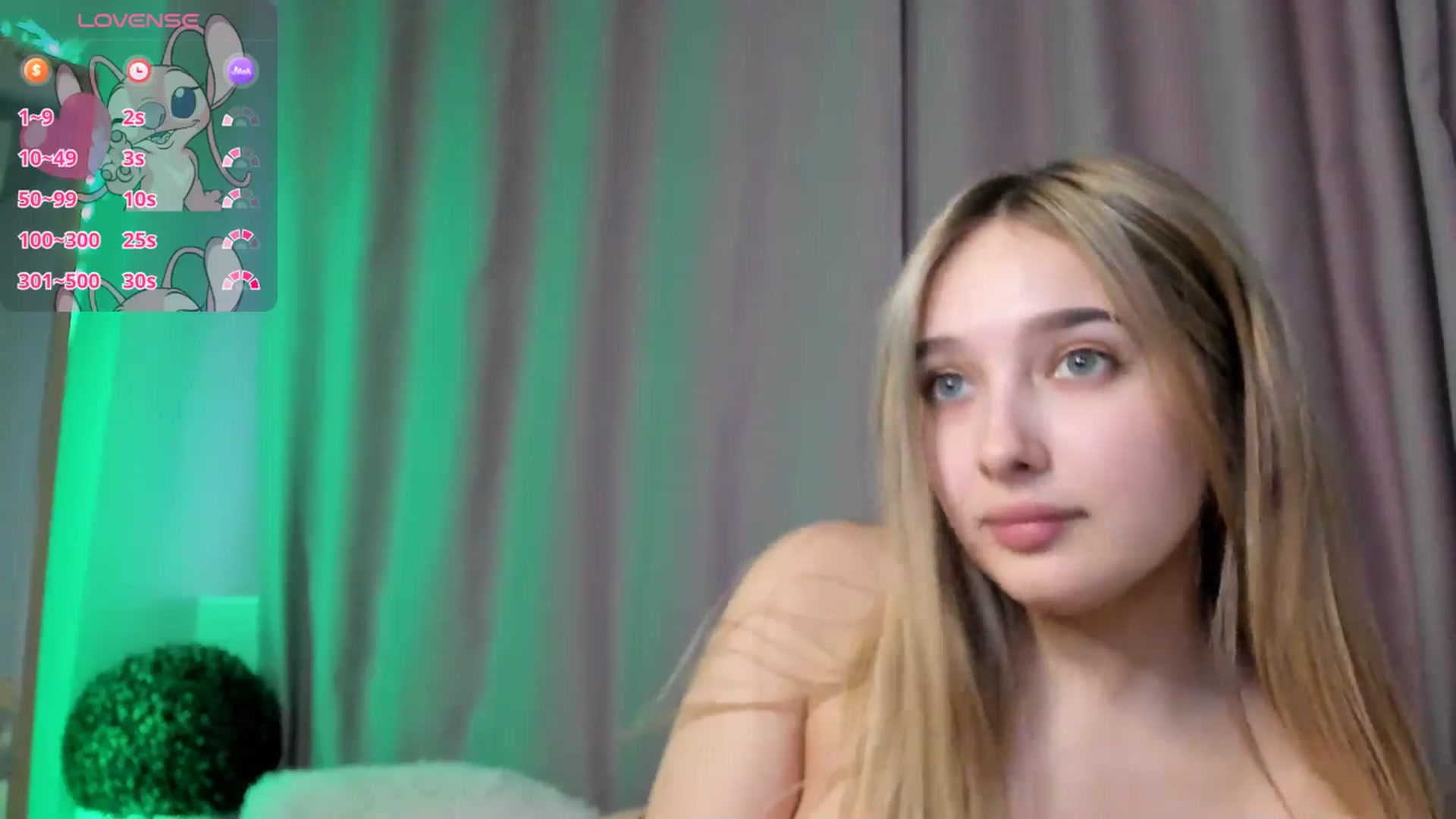 Gallery image thumbnail from TaisiaHot's myfreecams stream on, 02/02/2026, 14:17 image 14 of 20