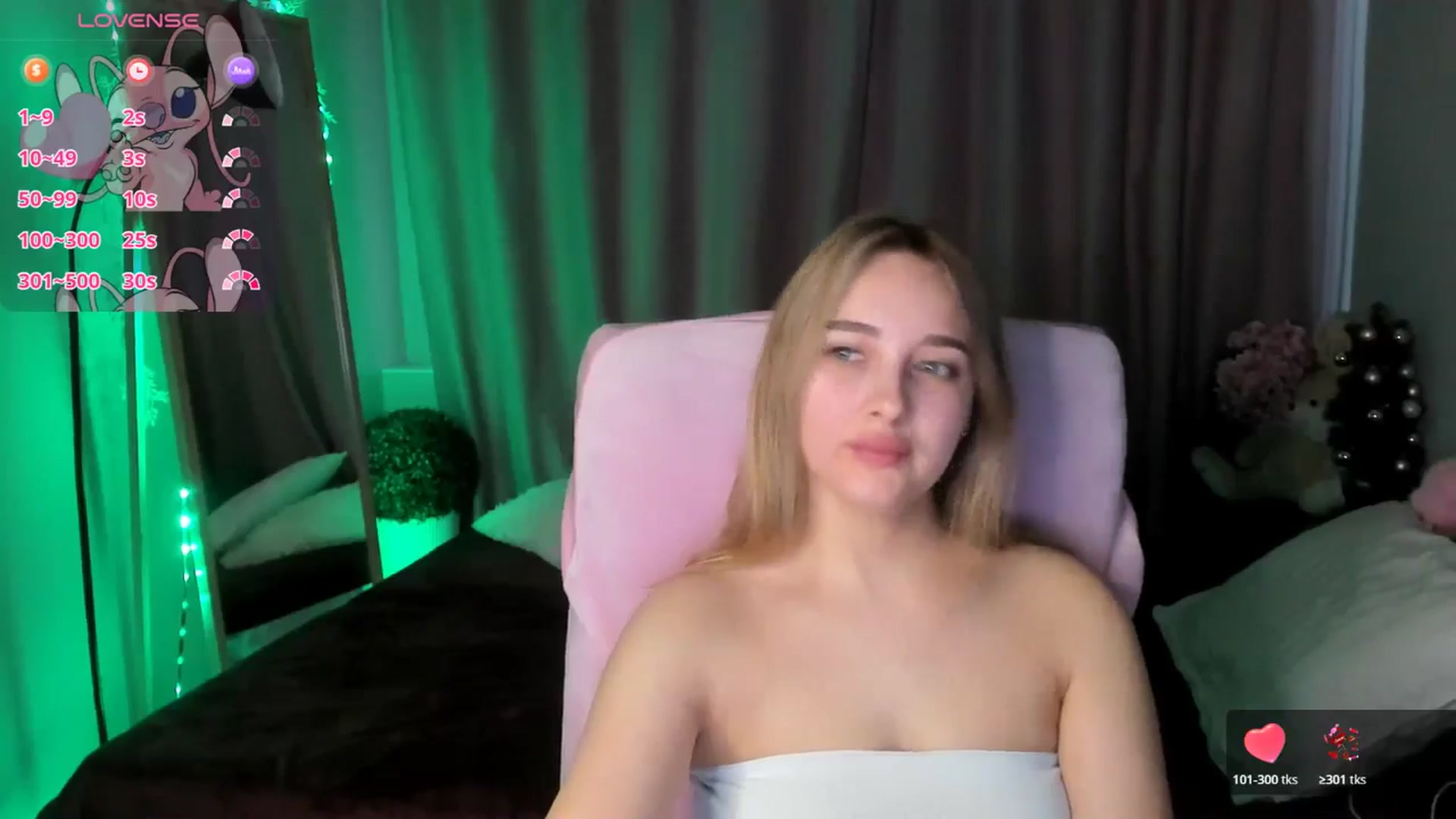 Gallery image thumbnail from TaisiaHot's myfreecams stream on, 02/04/2026, 08:48 image 17 of 20