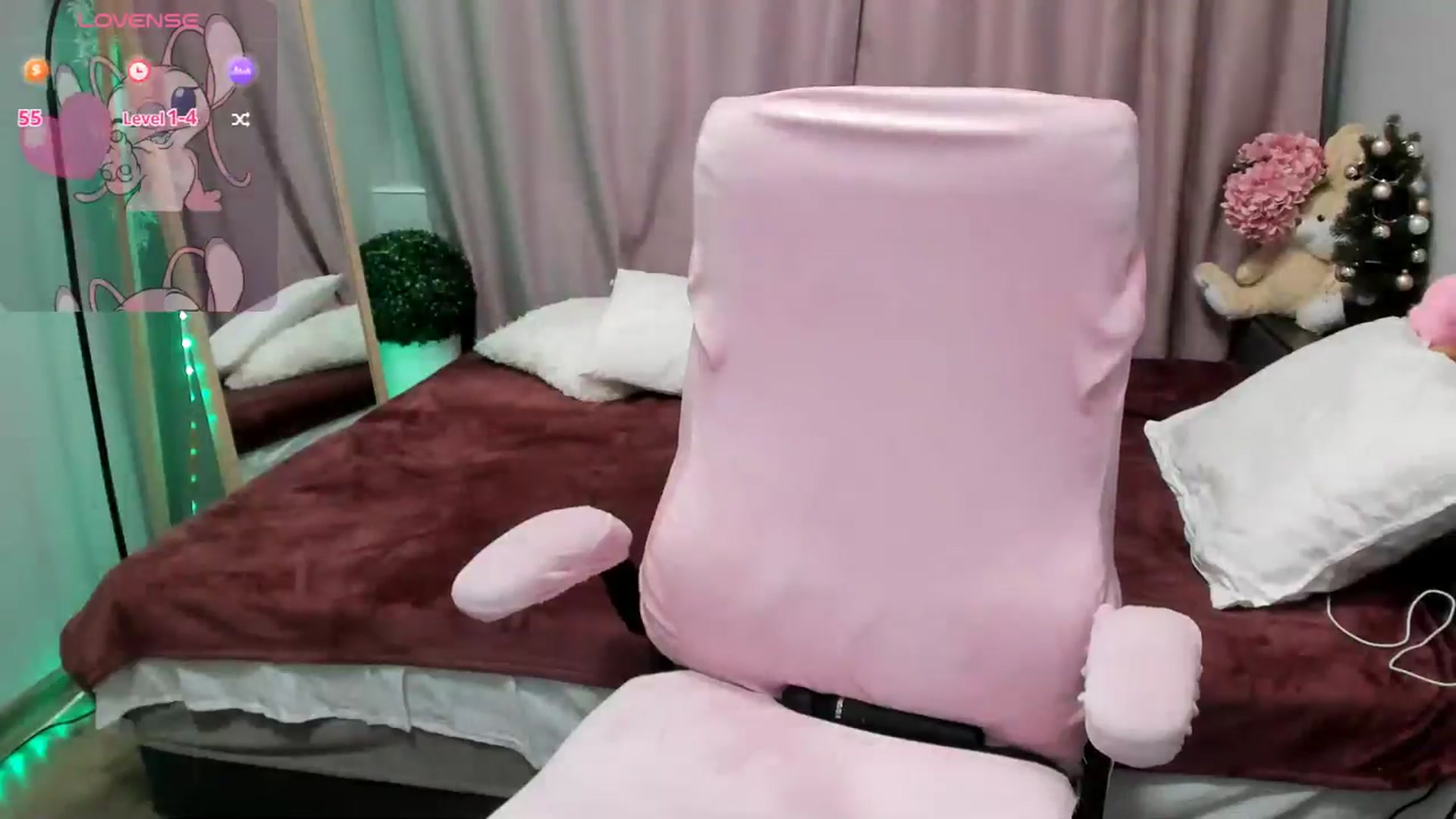 Gallery image thumbnail from TaisiaHot's myfreecams stream on, 02/04/2026, 10:26 image 5 of 20