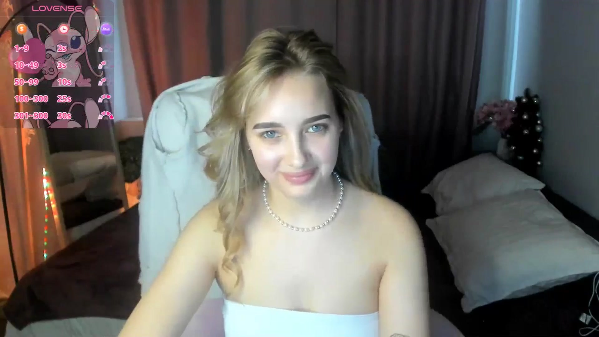 Gallery image thumbnail from TaisiaHot's myfreecams stream on, 02/08/2026, 10:06 image 15 of 20