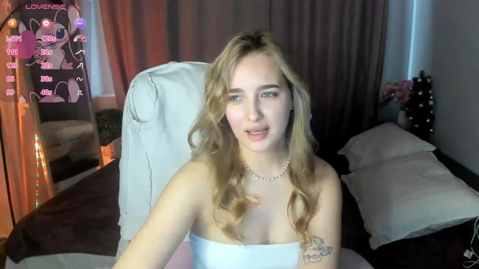 Gallery image thumbnail from TaisiaHot's myfreecams stream on, 02/08/2026, 10:06 image 17 of 20