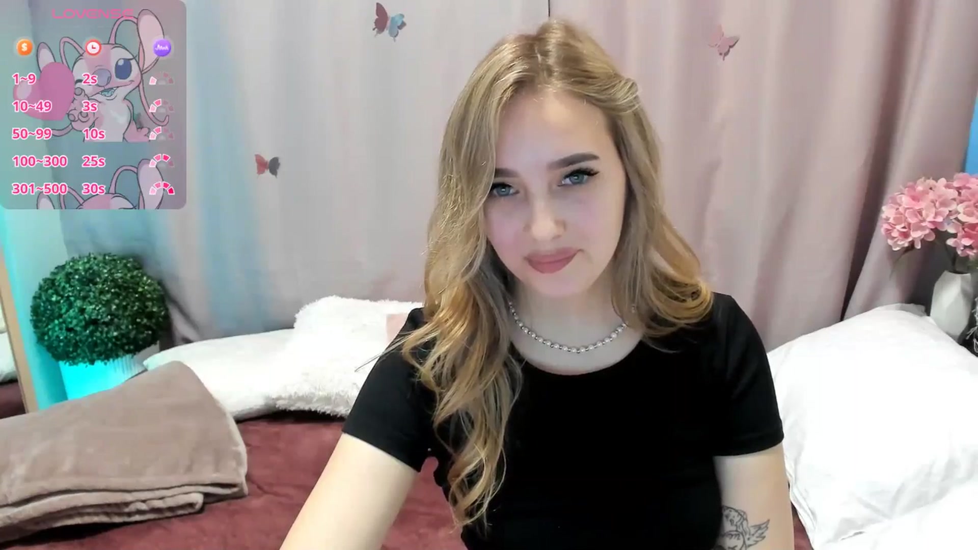 Gallery image thumbnail from TaisiaHot's myfreecams stream on, 02/10/2026, 10:37 image 17 of 20