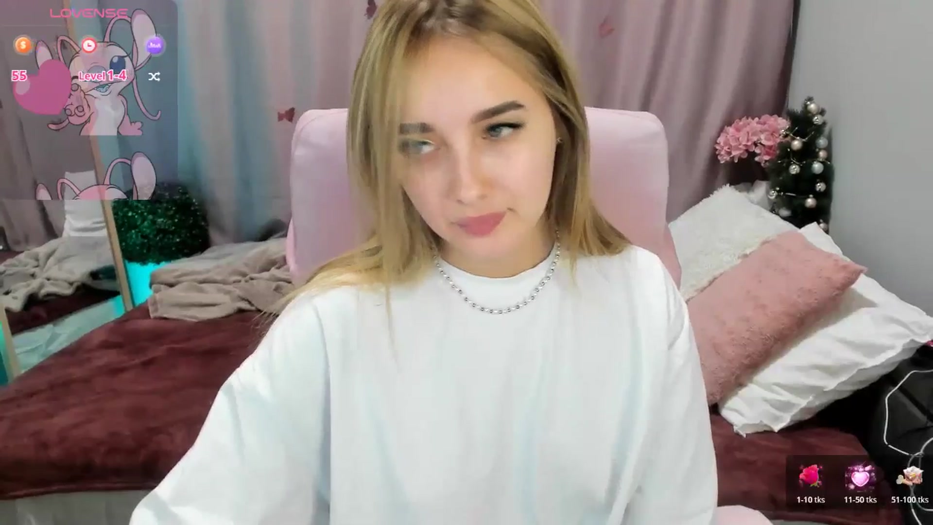Gallery image thumbnail from TaisiaHot's myfreecams stream on, 02/11/2026, 10:11 image 9 of 20