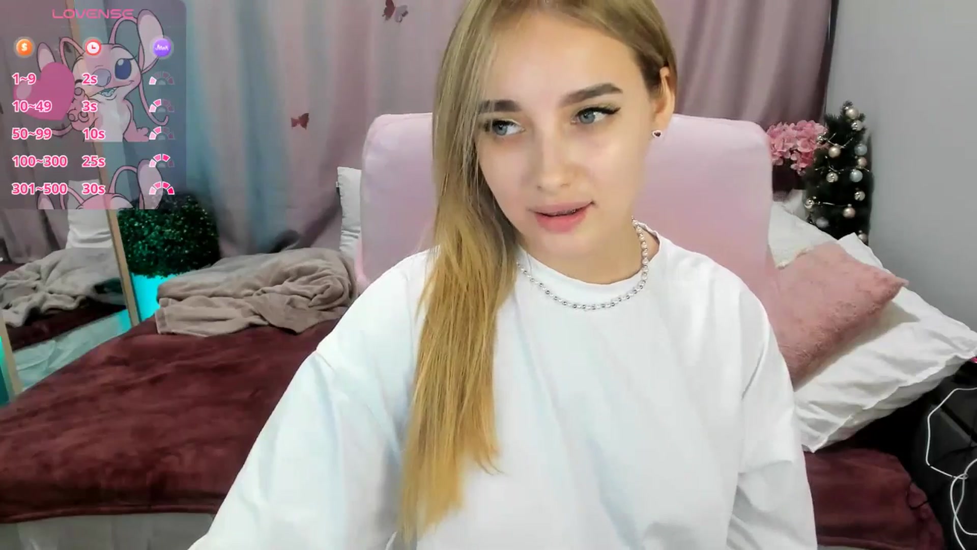 Gallery image thumbnail from TaisiaHot's myfreecams stream on, 02/11/2026, 10:11 image 11 of 20
