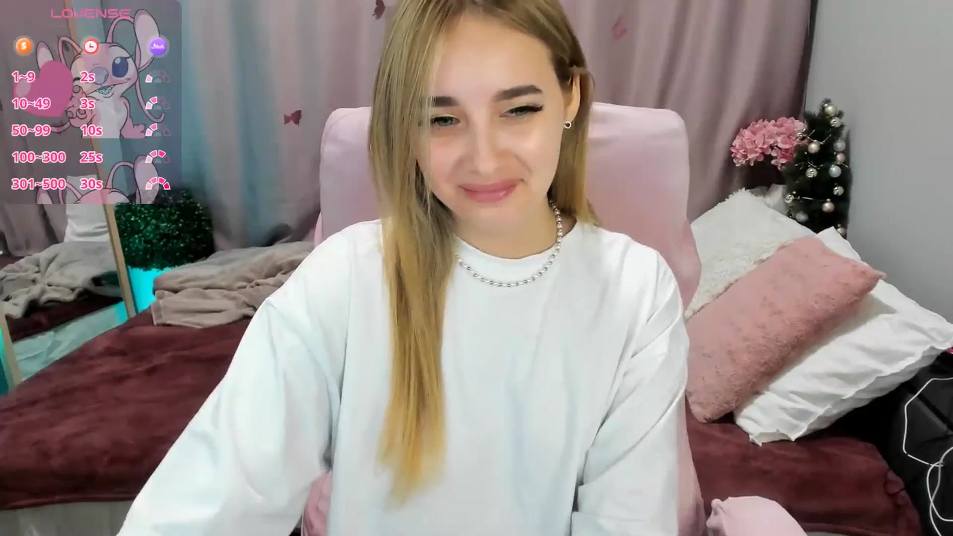 Gallery image thumbnail from TaisiaHot's myfreecams stream on, 02/11/2026, 10:11 image 3 of 20