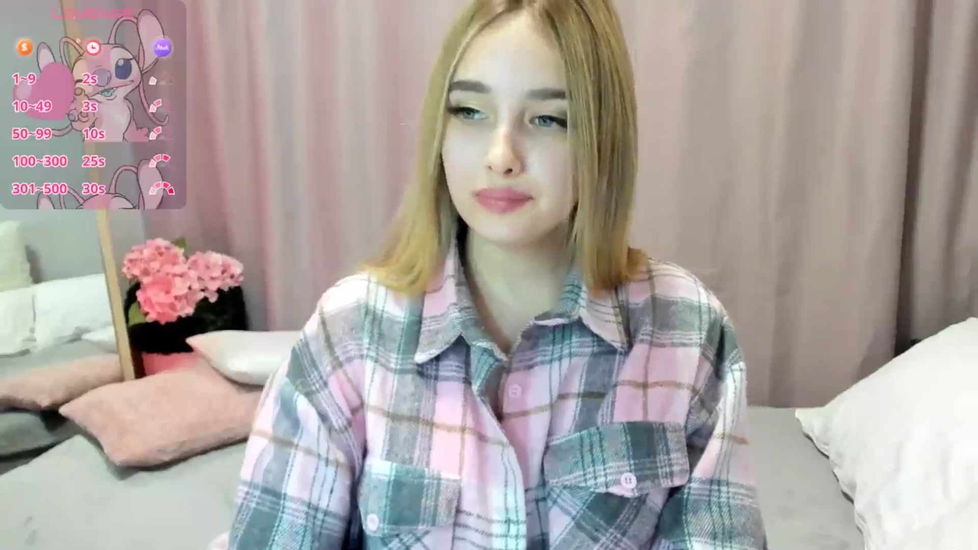 Gallery image thumbnail from TaisiaHot's myfreecams stream on, 02/20/2026, 11:56 image 9 of 20