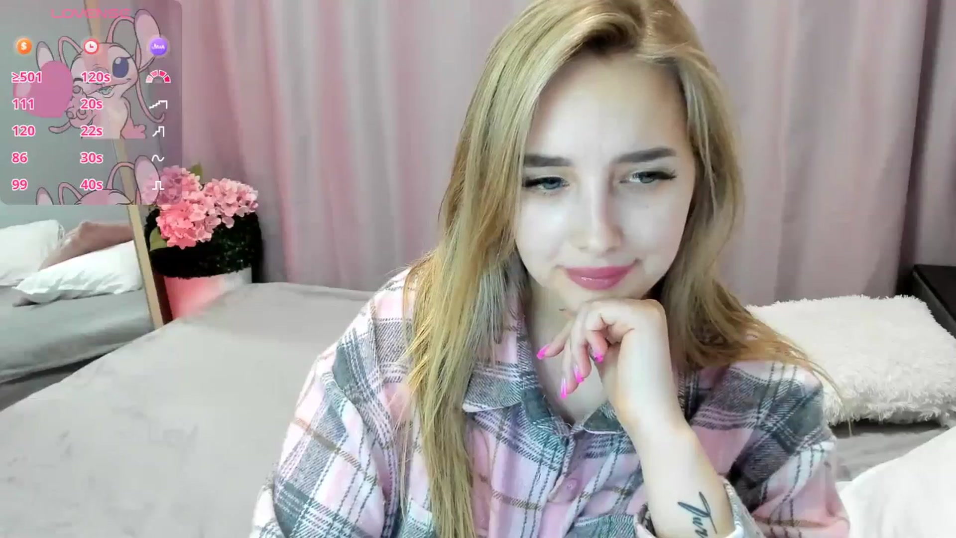 Gallery image thumbnail from TaisiaHot's myfreecams stream on, 02/20/2026, 12:47 image 12 of 20