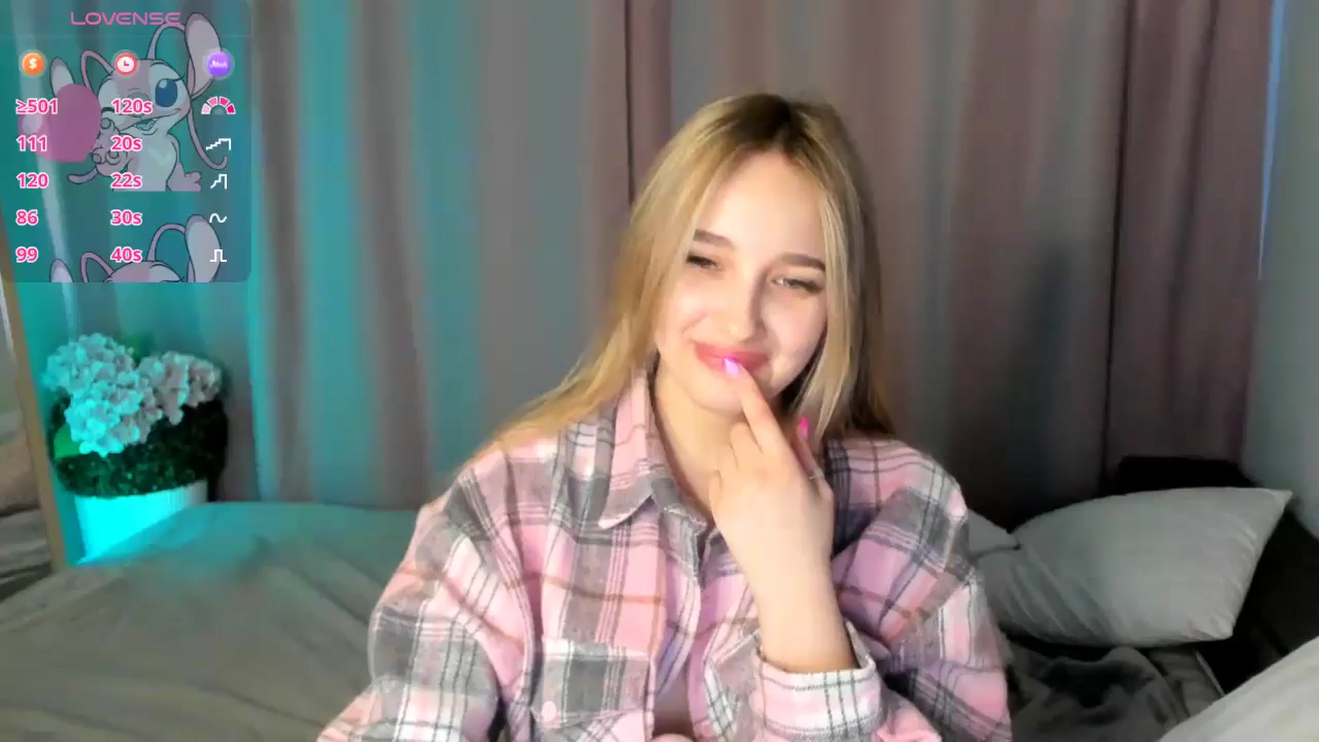 Gallery image thumbnail from TaisiaHot's myfreecams stream on, 02/22/2026, 13:22 image 1 of 20