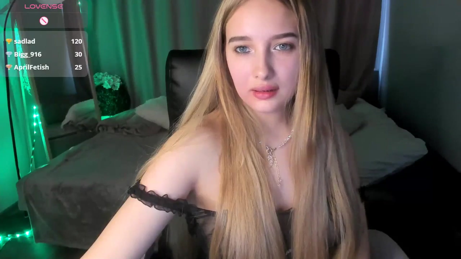 Gallery image thumbnail from TaisiaHot's myfreecams stream on, 03/08/2026, 09:55 image 10 of 20