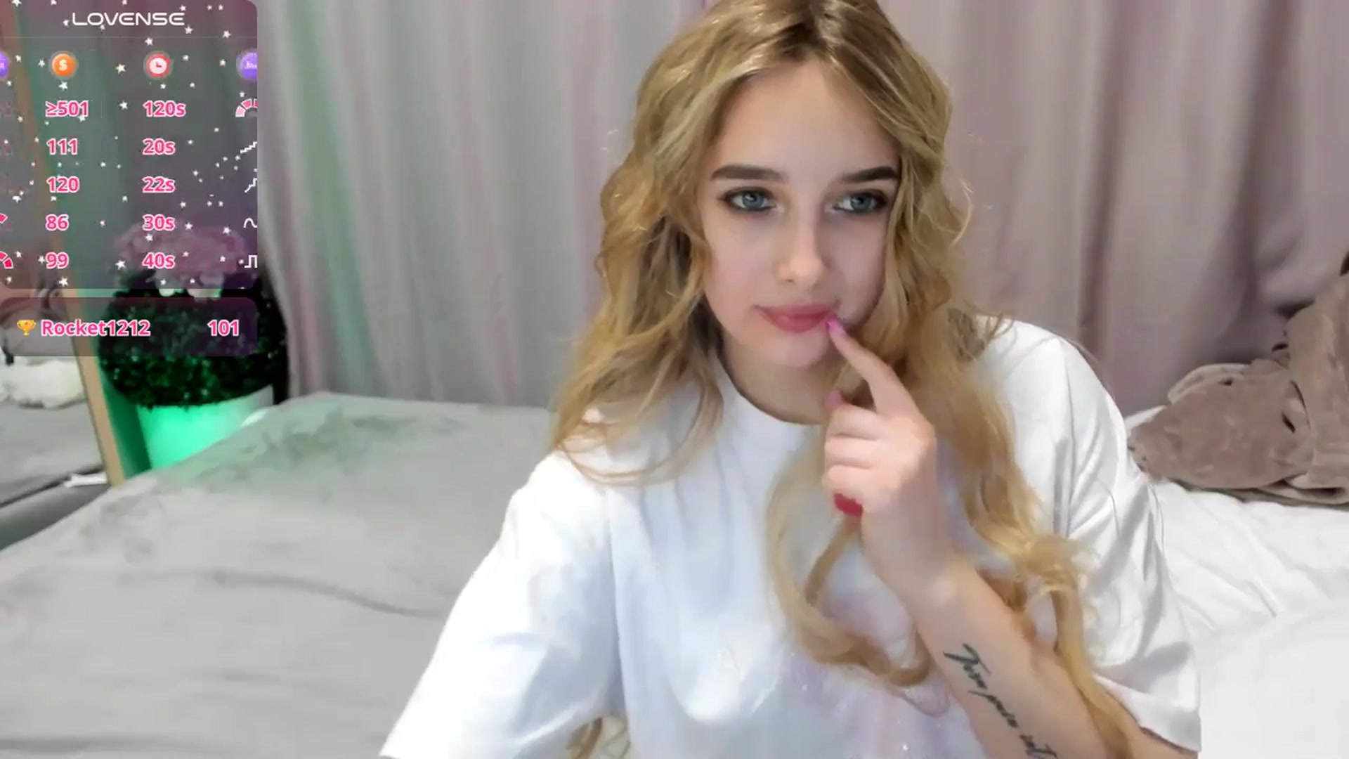 Gallery image thumbnail from TaisiaHot's myfreecams stream on, 03/09/2026, 14:41 image 9 of 20