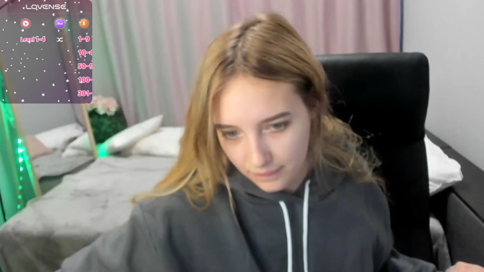 Gallery image thumbnail from TaisiaHot's myfreecams stream on, 03/10/2026, 09:23 image 3 of 20