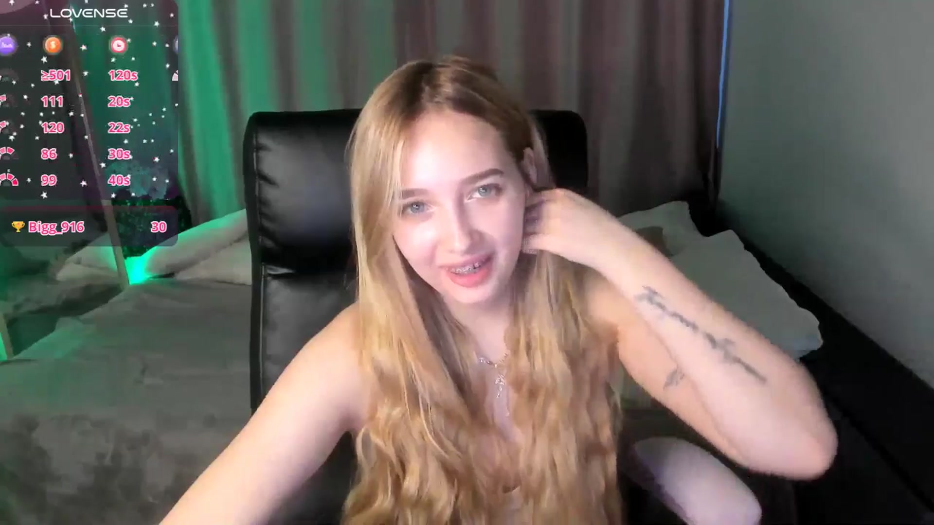 Gallery image thumbnail from TaisiaHot's myfreecams stream on, 03/10/2026, 09:23 image 16 of 20