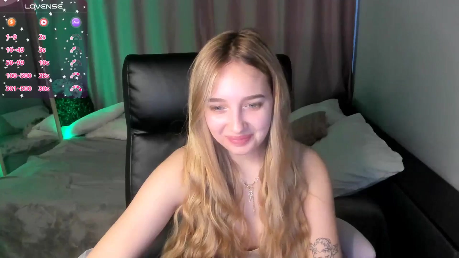 Gallery image thumbnail from TaisiaHot's myfreecams stream on, 03/10/2026, 09:23 image 15 of 20