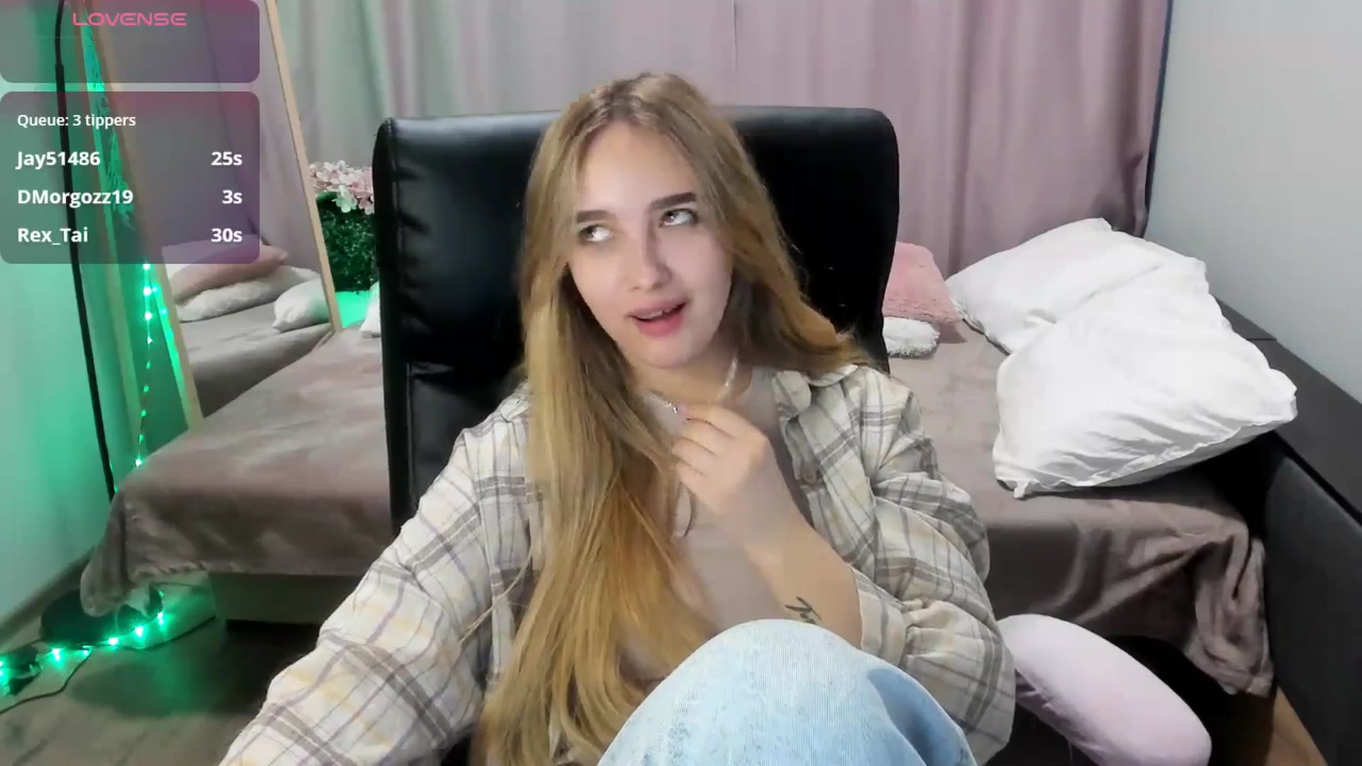Gallery image thumbnail from TaisiaHot's myfreecams stream on, 03/14/2026, 09:58 image 5 of 20