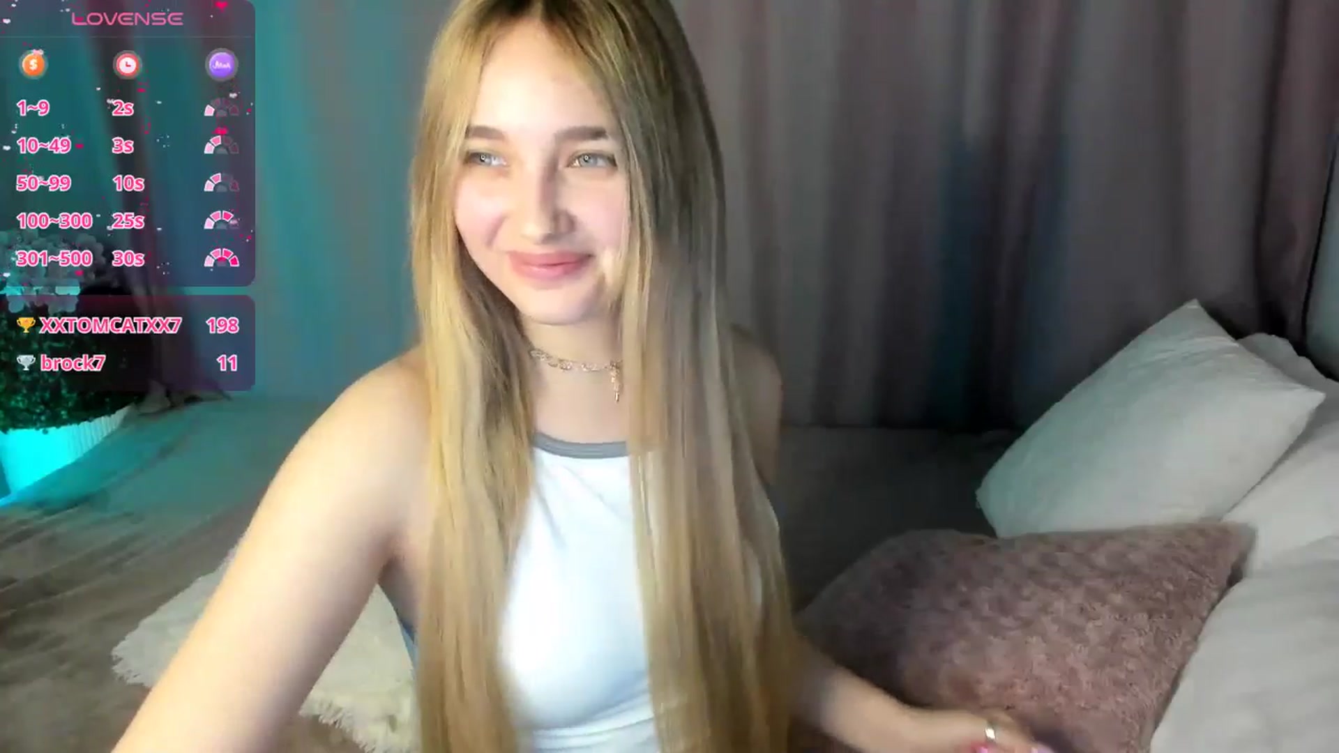 Gallery image thumbnail from TaisiaHot's myfreecams stream on, 03/16/2026, 10:22 image 10 of 20