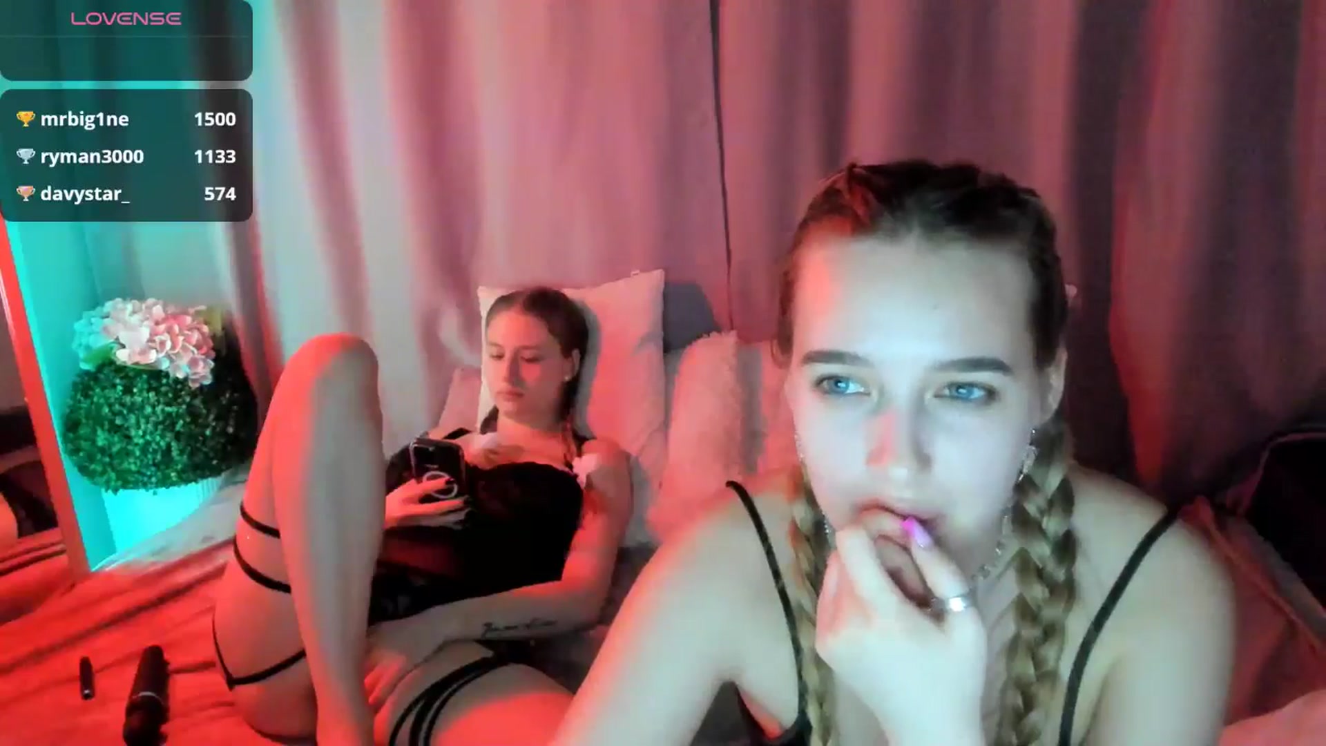 Gallery image thumbnail from TaisiaHot's myfreecams stream on, 03/18/2026, 24:03 image 5 of 20