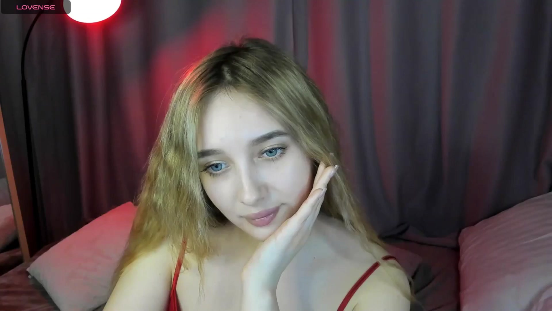 Gallery image thumbnail from TaisiaHot's myfreecams stream on, 03/24/2026, 21:54 image 8 of 20